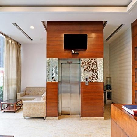 Airport Hotel Goodluck New Delhi Buitenkant foto