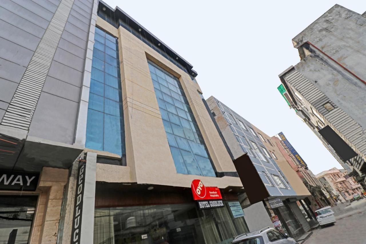 Airport Hotel Goodluck New Delhi Buitenkant foto