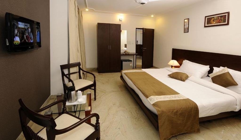 Airport Hotel Goodluck New Delhi Kamer foto